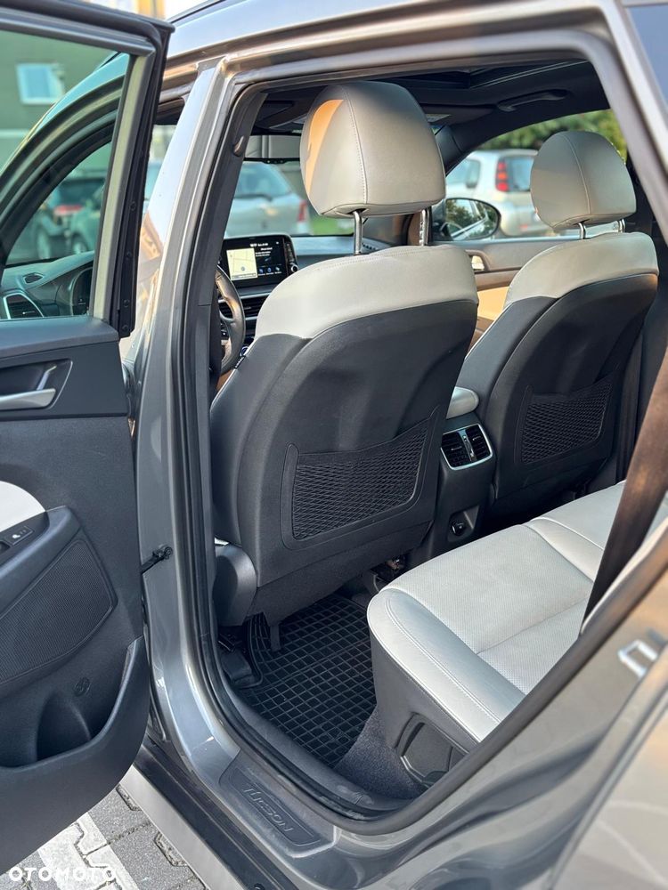 Hyundai Tucson 2.0 CRDI Premium 4WD - 8