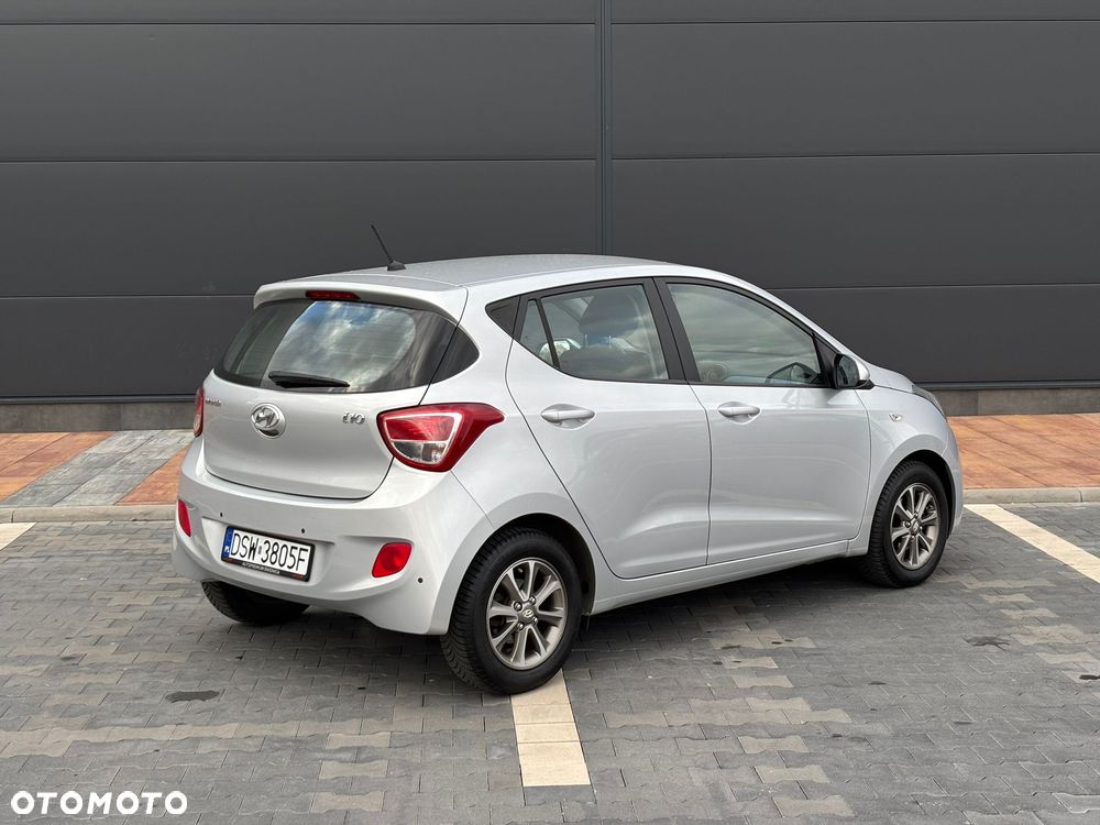 Hyundai i10 1.0 BlueDrive Premium - 14