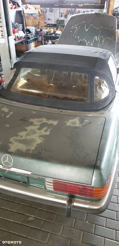 Mercedes-Benz SL - 24