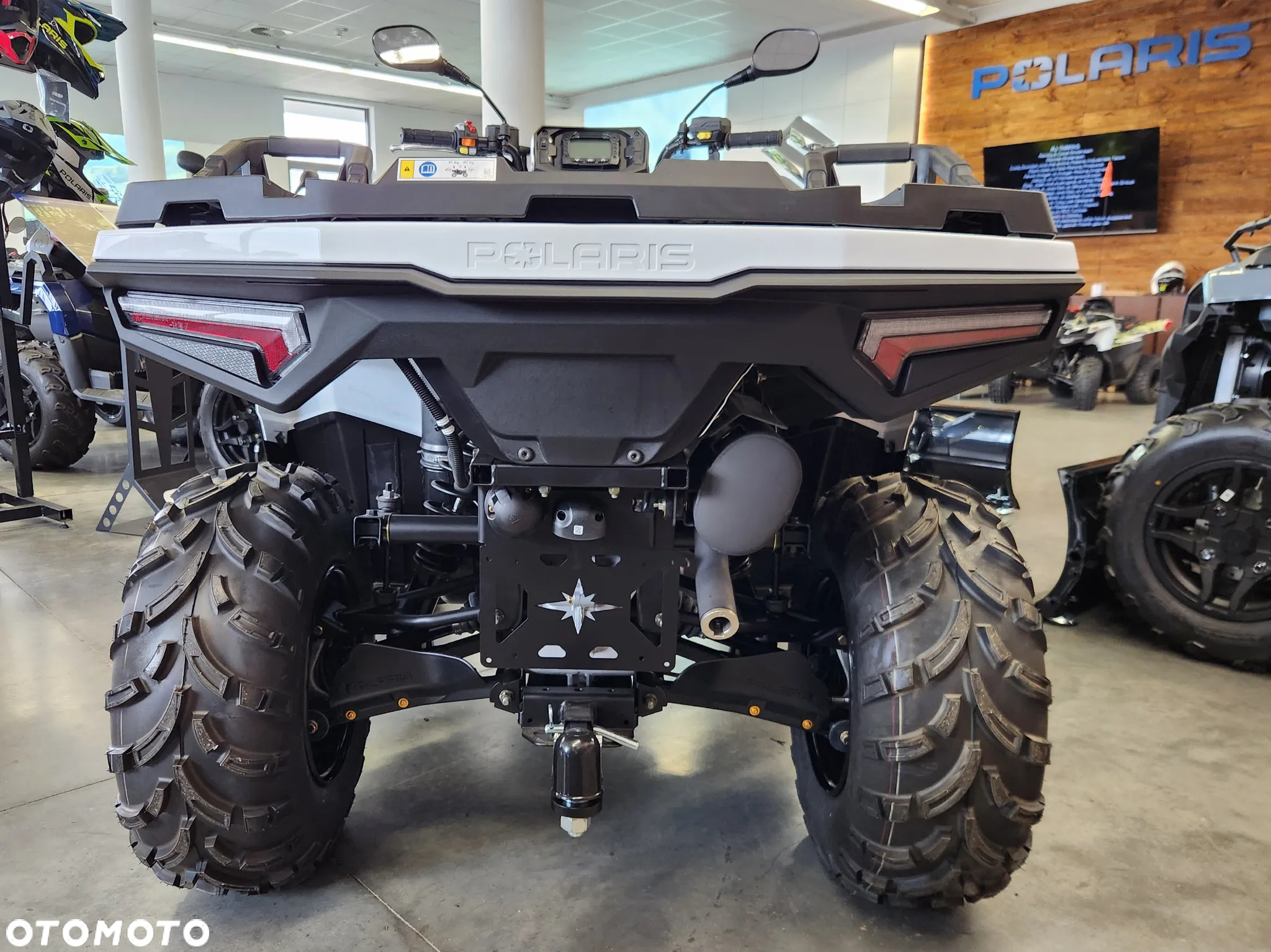 Polaris Sportsman - 3