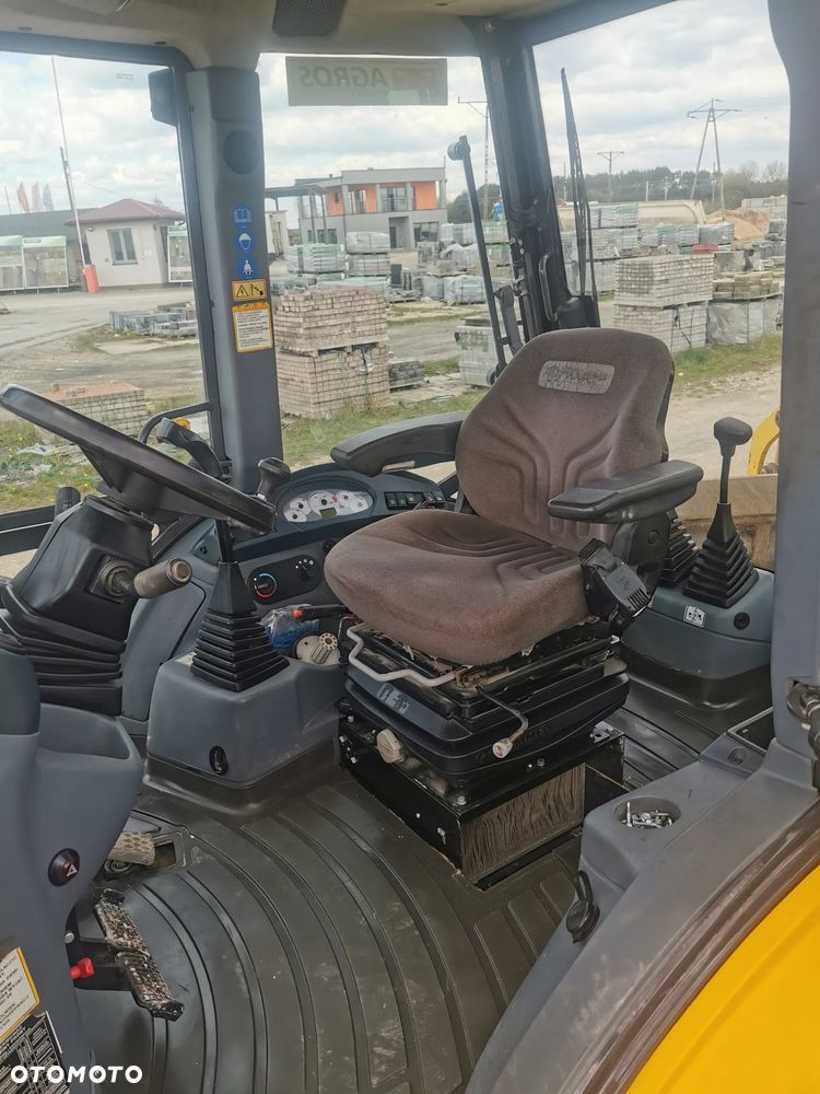 New Holland B100C - 7