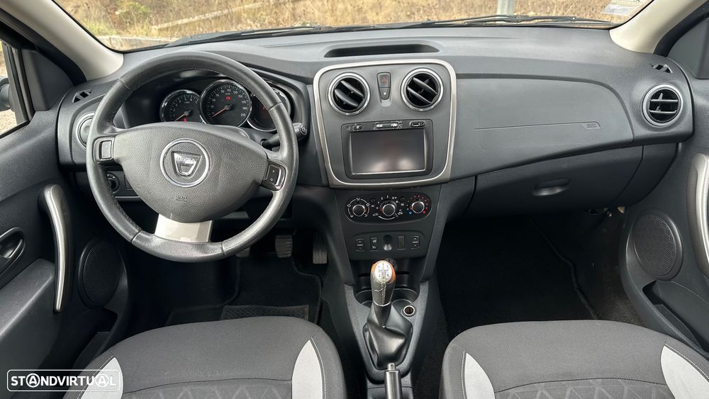 Dacia Sandero Stepway dCi 90 Ambiance - 21