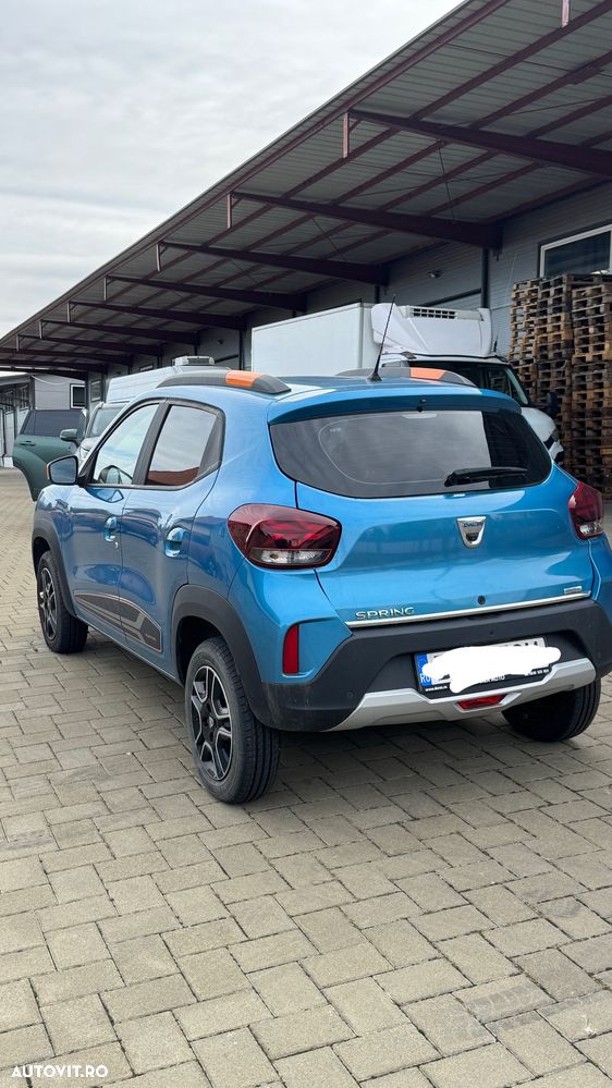 Dacia Spring - 4