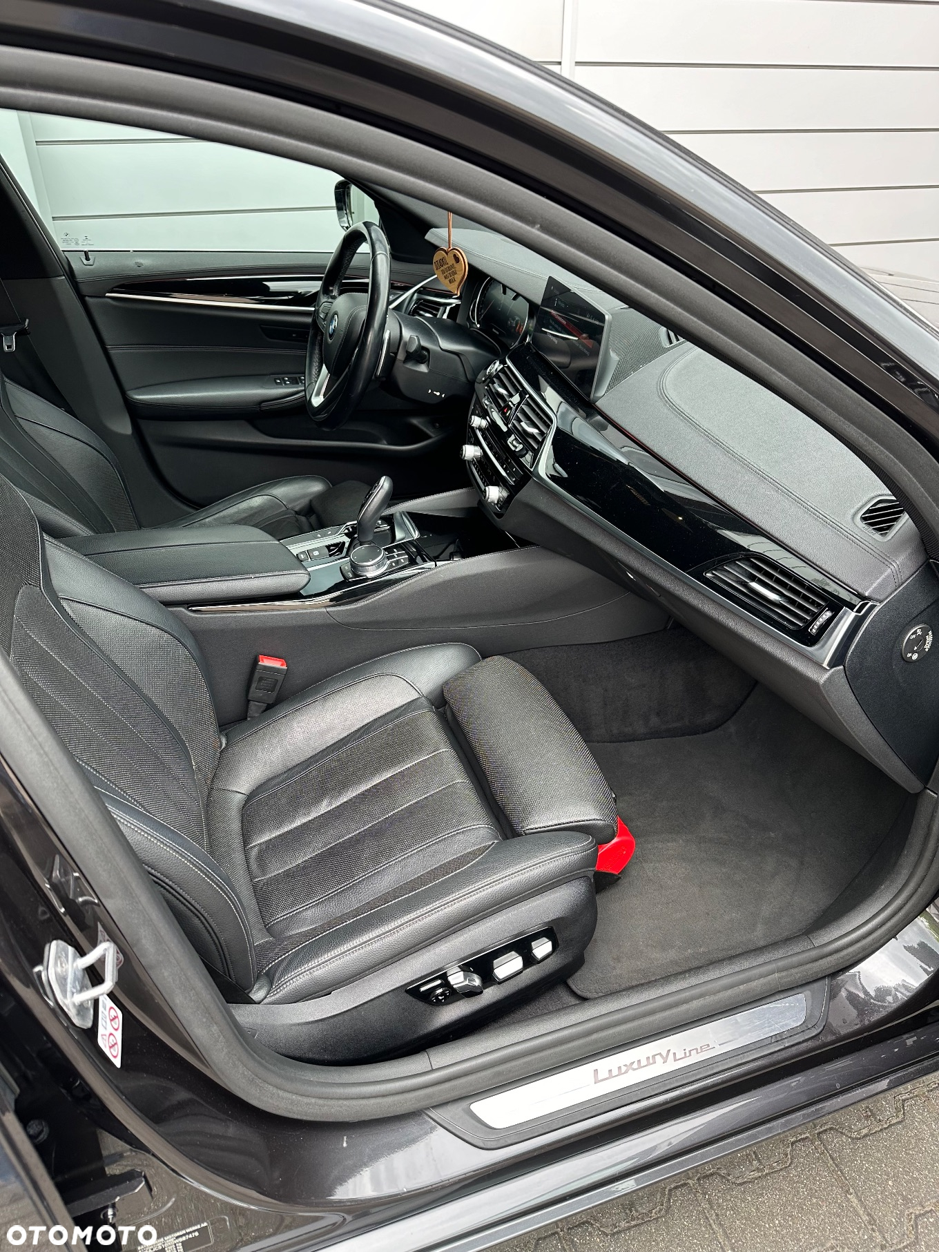 BMW Seria 5 520d xDrive Luxury Line - 8