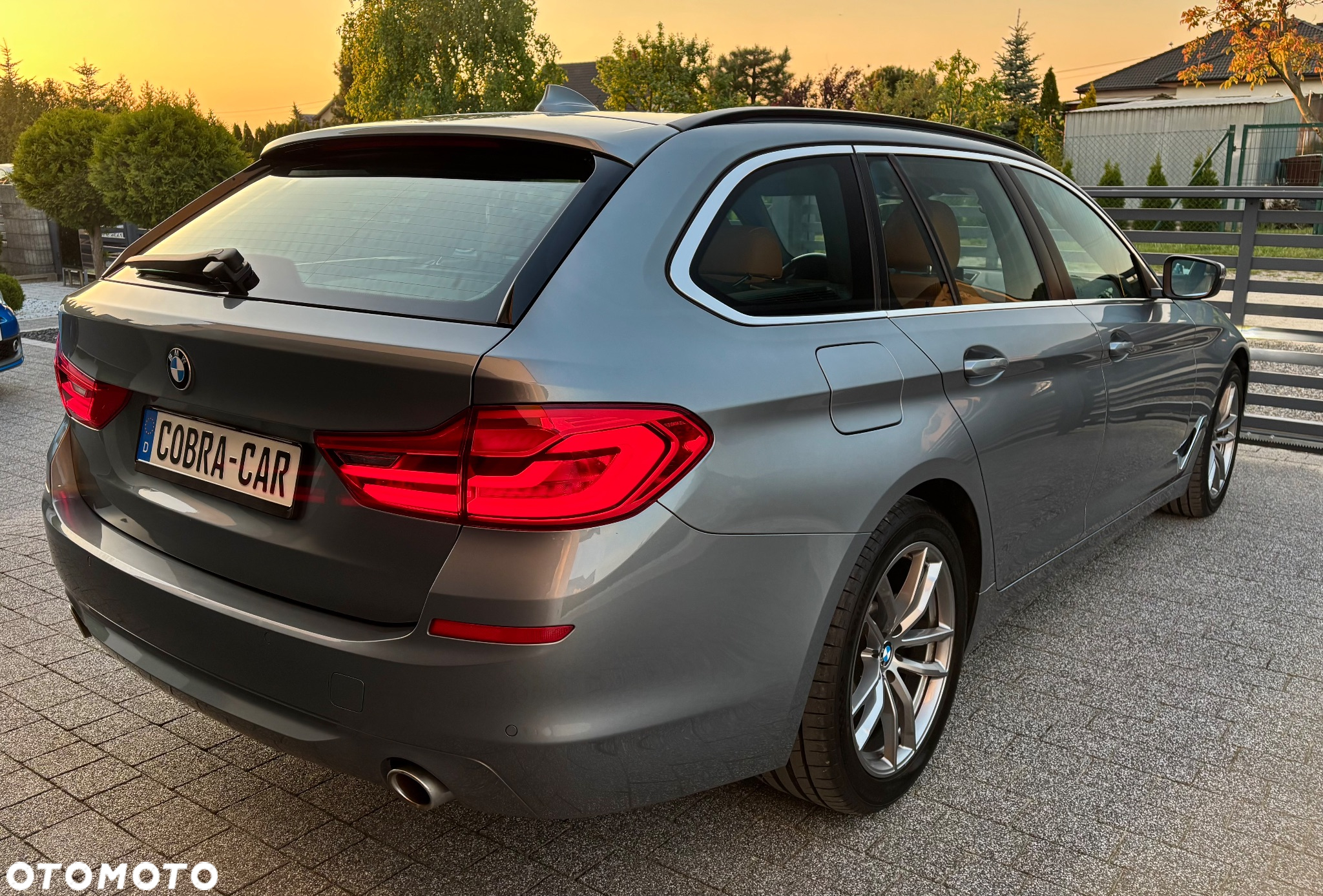 BMW Seria 5 520d Touring Luxury Line - 5