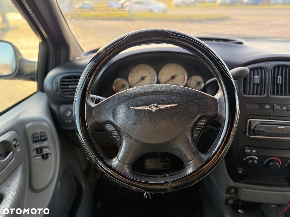 Chrysler Voyager 2.8 CRD Automatik Comfort - 27