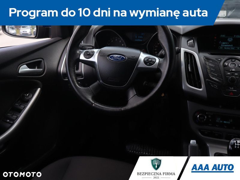 Ford Focus SW - 9
