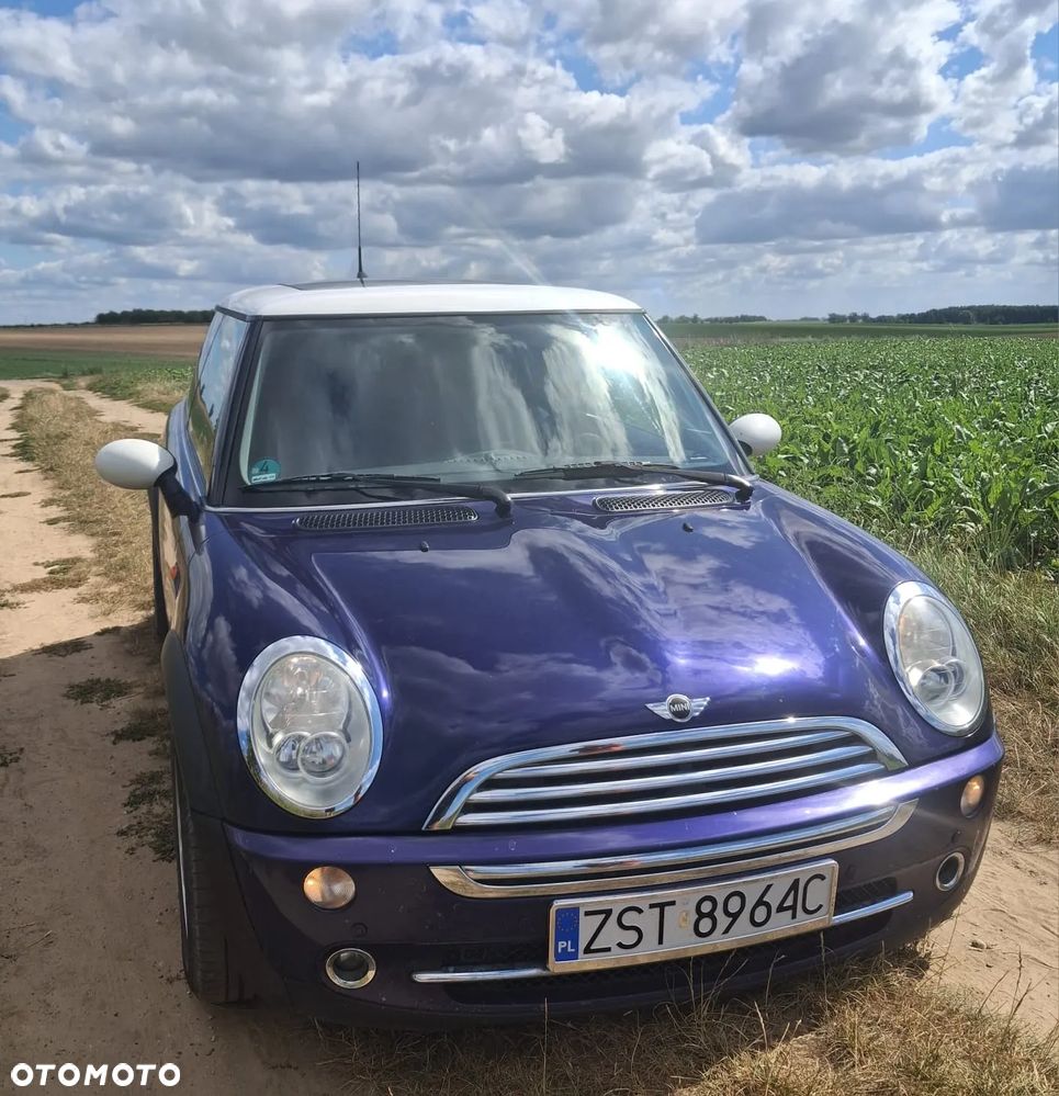 MINI Cooper Standard - 2