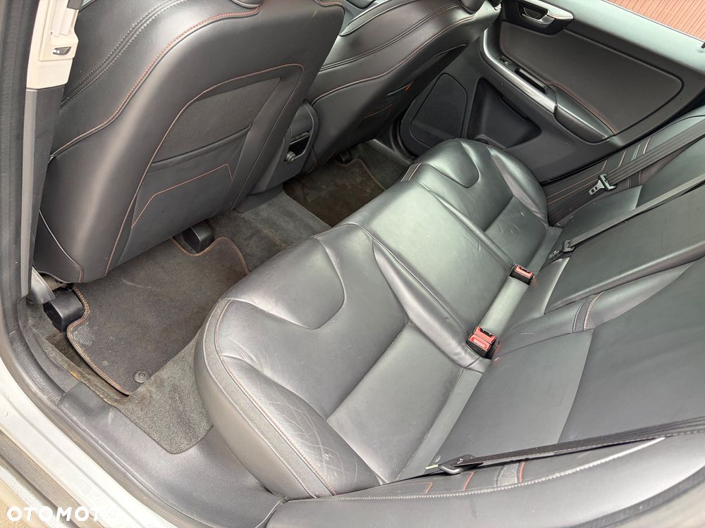 Volvo XC 60 - 7