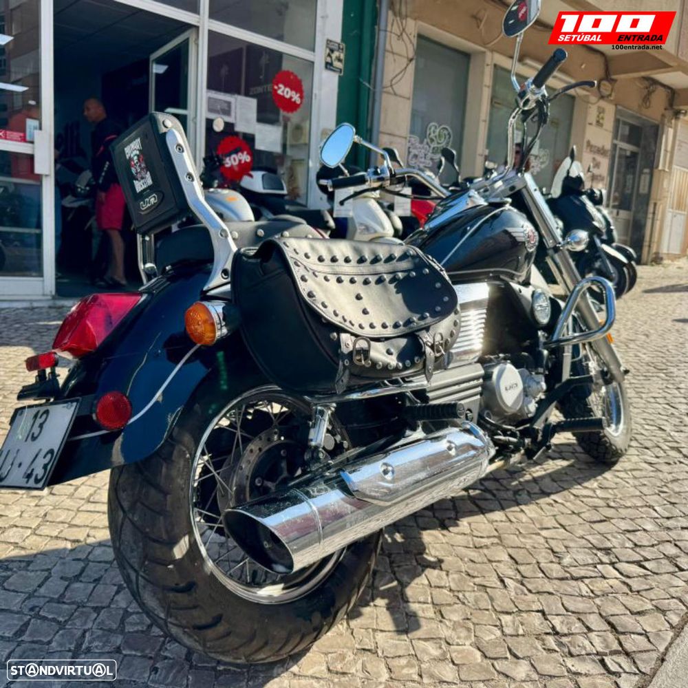 UM Renegade Comando 125 - 7