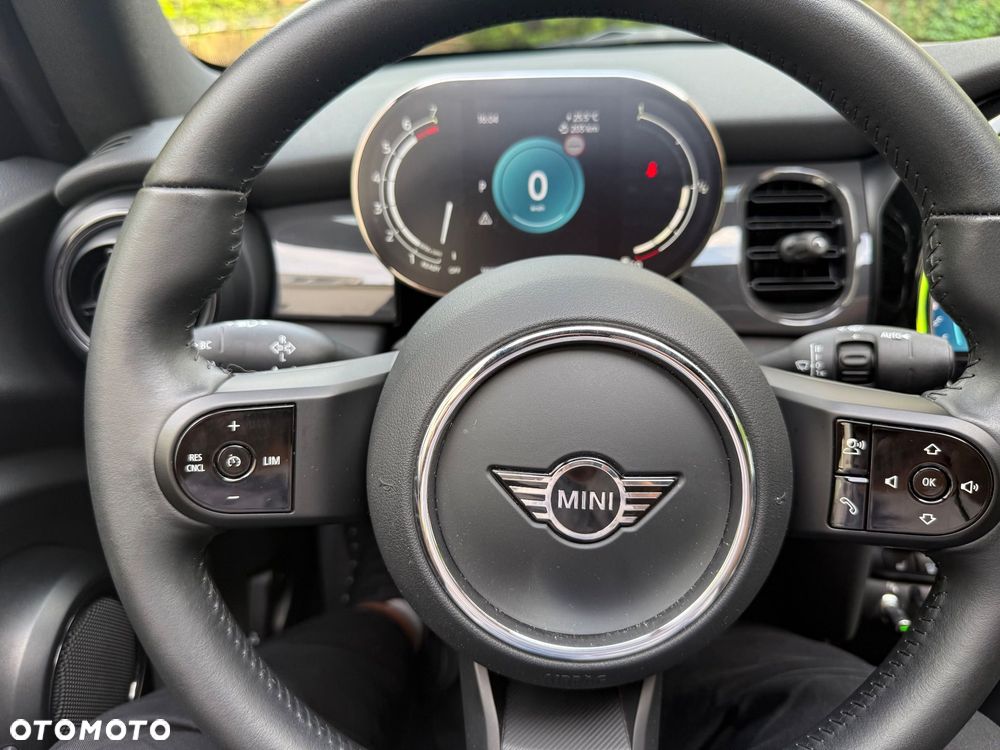 MINI Cooper John Works Trim - 22
