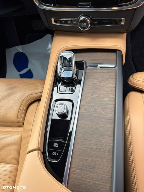 Volvo V90 Cross Country B4 D AWD Plus - 13