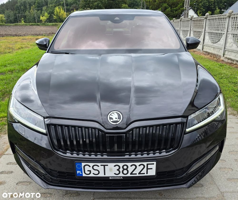Skoda Superb 2.0 TDI SCR Sportline DSG - 8