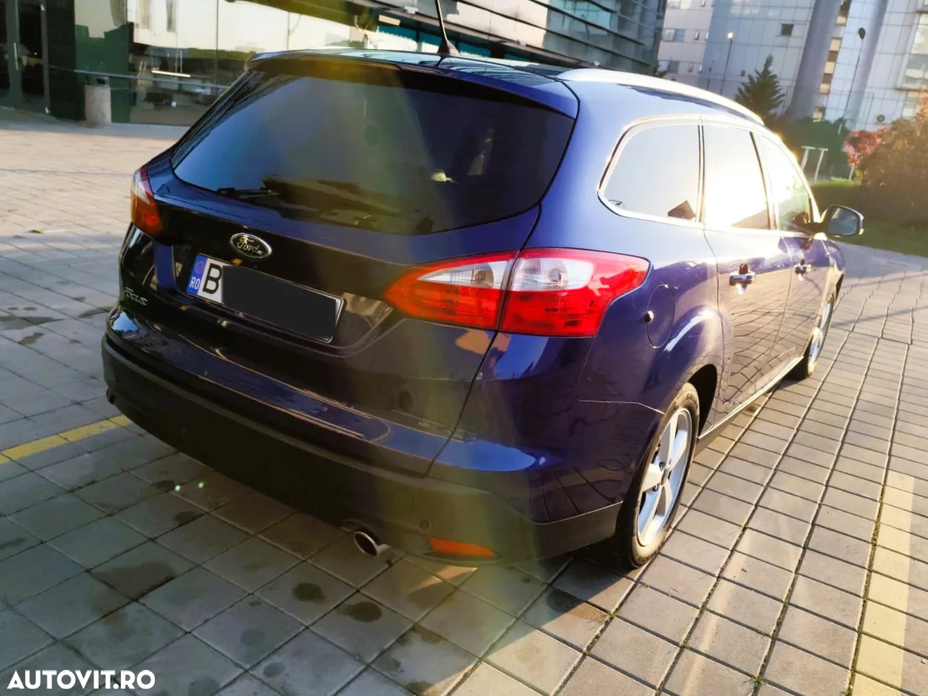 Ford Focus 2.0 TDCi DPF Powershift Titanium - 6