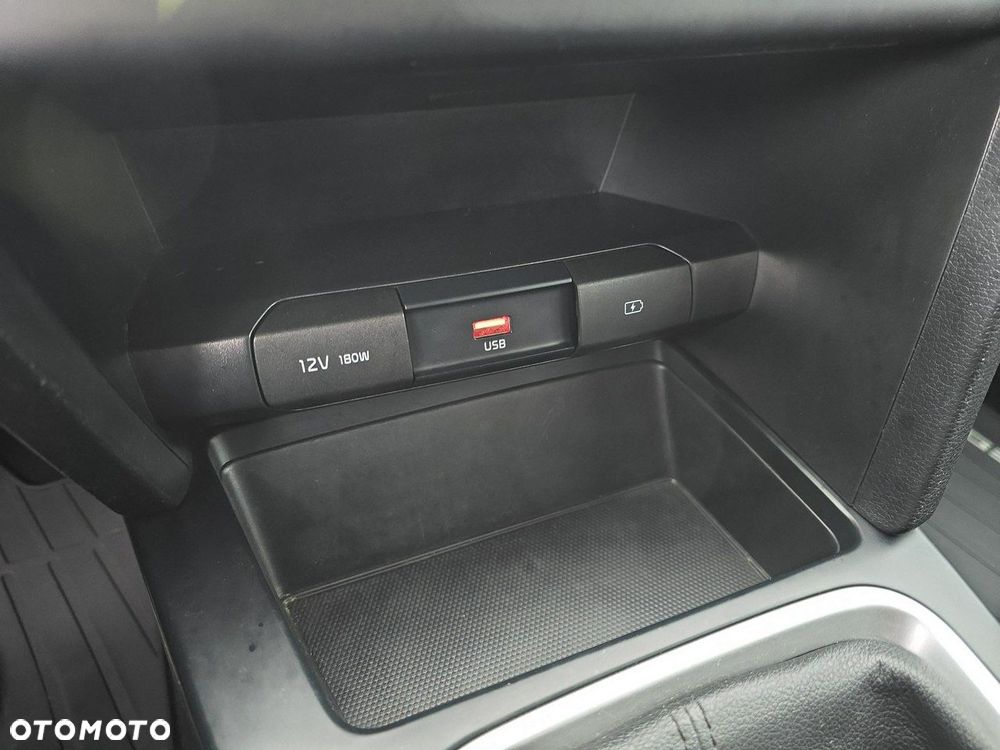 Kia XCeed 1.4 T-GDI M - 27