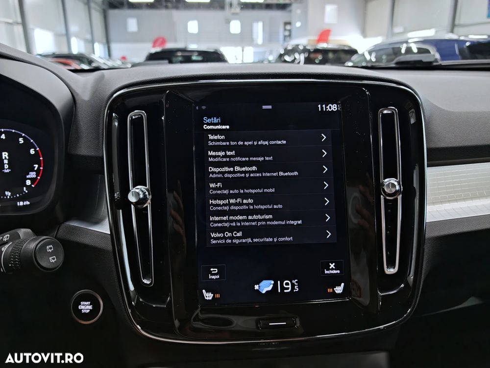 Volvo XC 40 T4 R-Design - 14