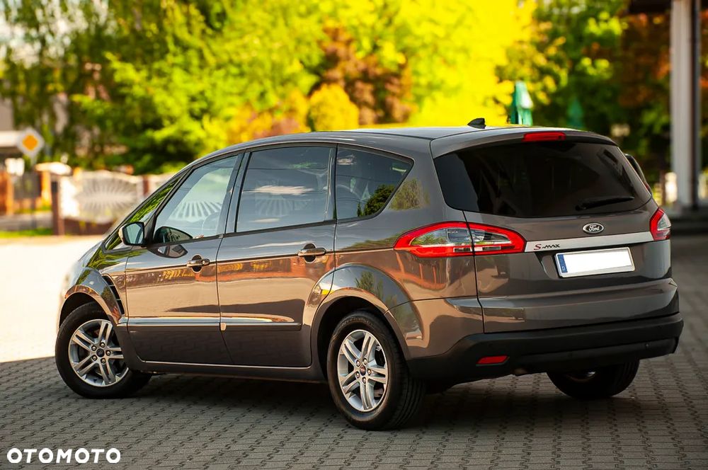 Ford S-Max 2.0 TDCi DPF Ambiente - 18