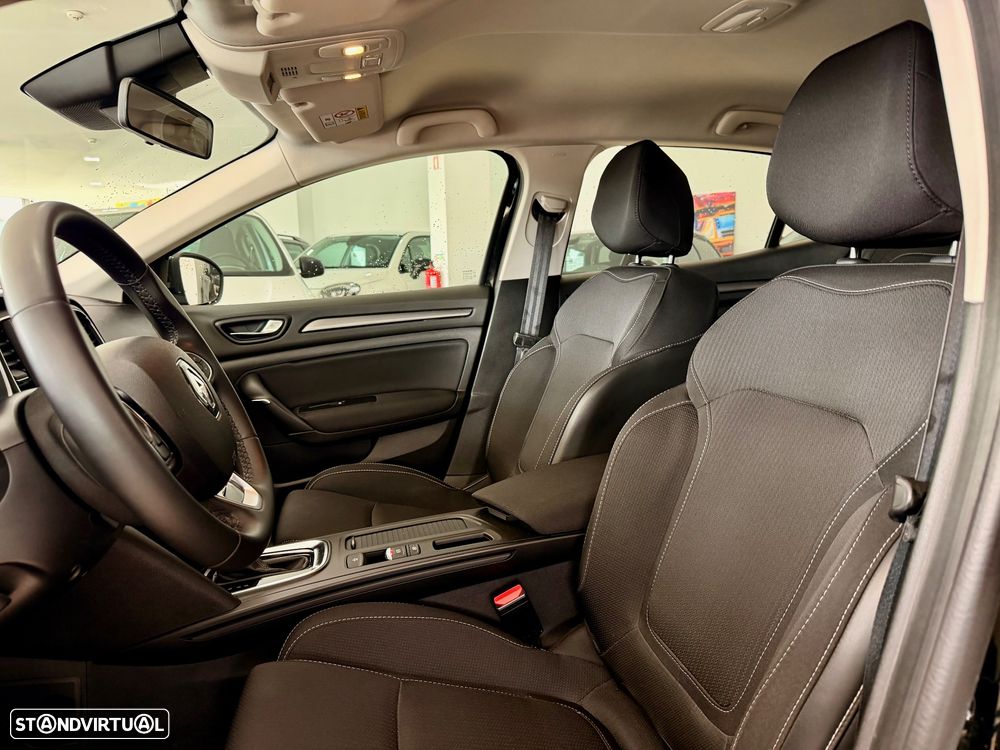 Renault Mégane - 16