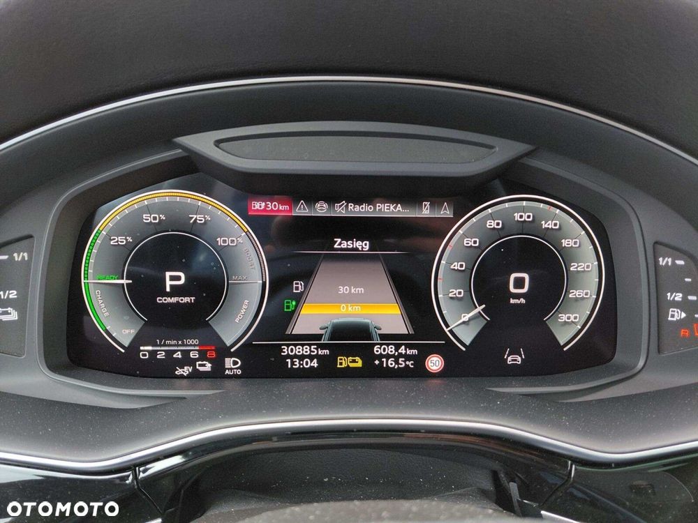 Audi Q8 - 8