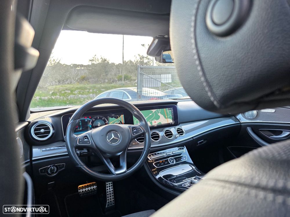 Mercedes-Benz E 220 - 11