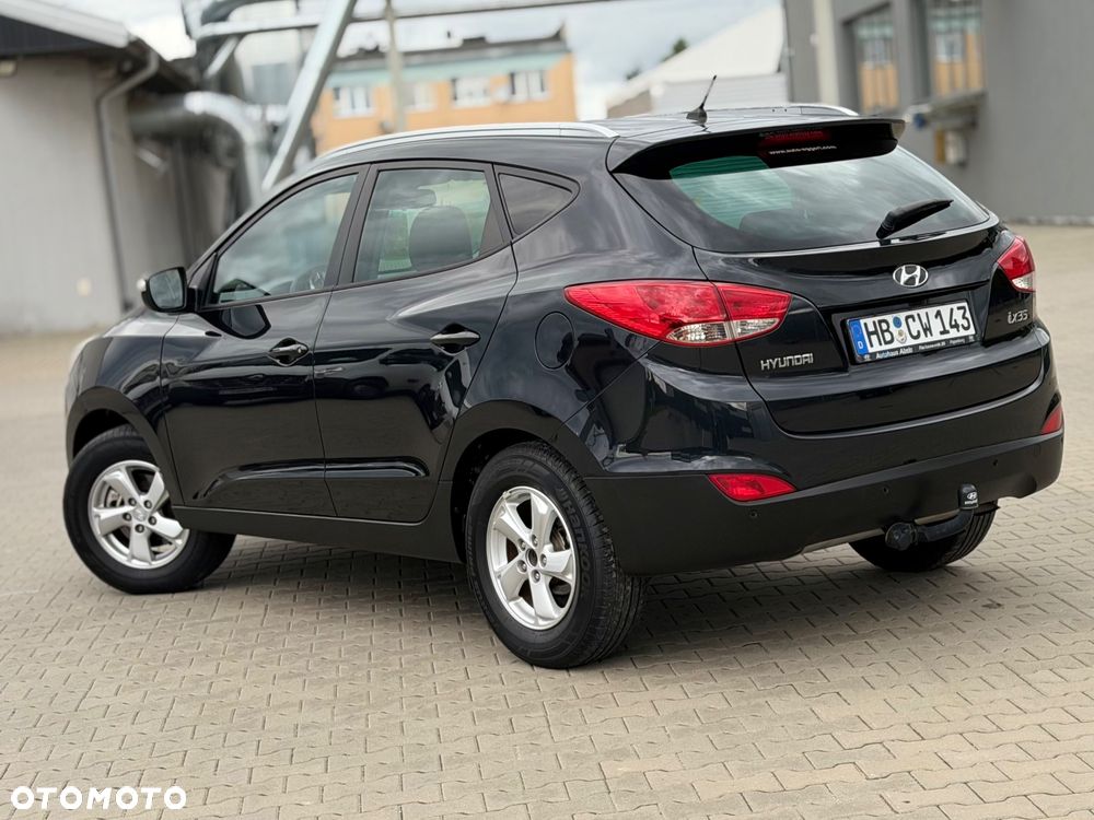 Hyundai ix35 blue 1.6 2WD Finale Gold - 4