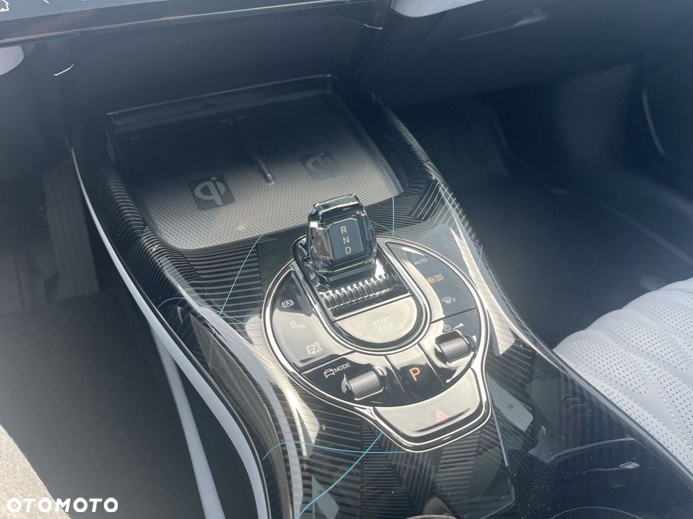 BYD Seal - 17
