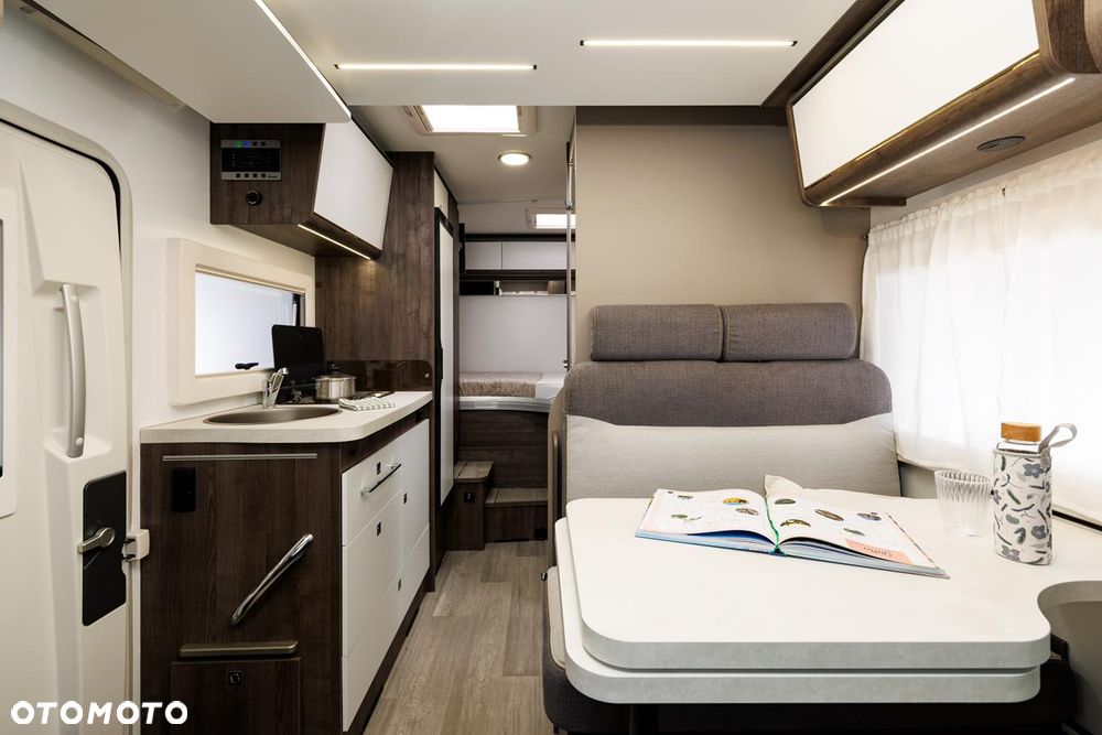 Benimar Tessoro 440UP - 8