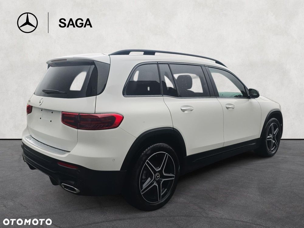 Mercedes-Benz GLB - 5