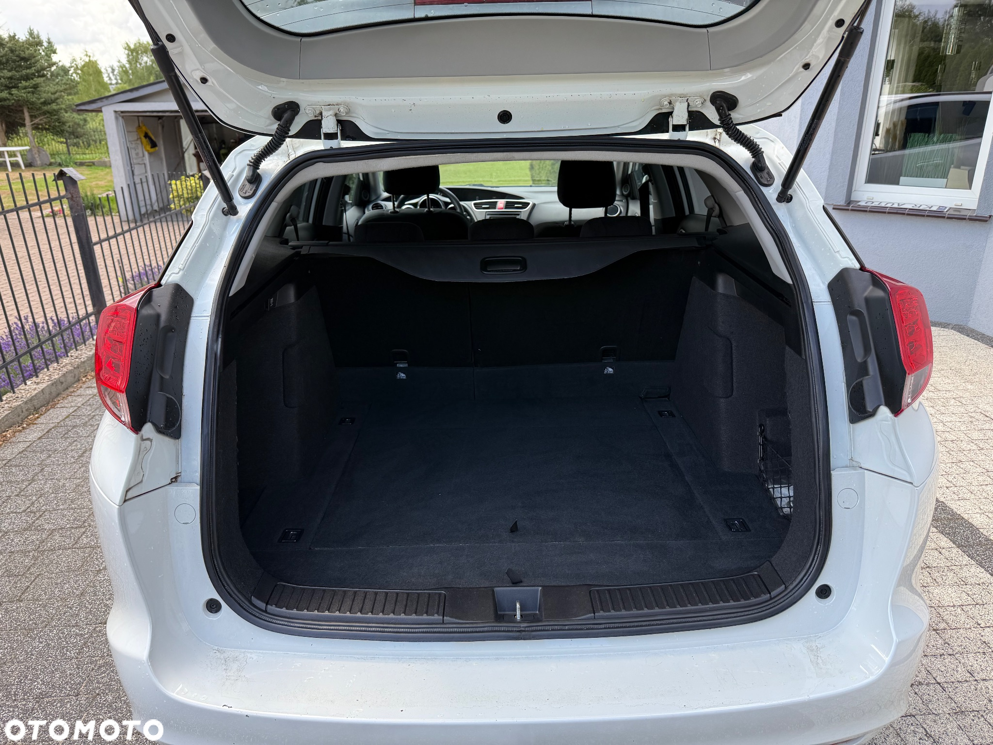 Honda Civic 1.6 i-DTEC Executive Navi - 11
