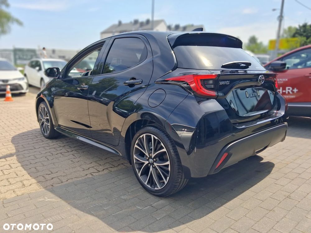 Toyota Yaris Hybrid 1.5 Style - 4