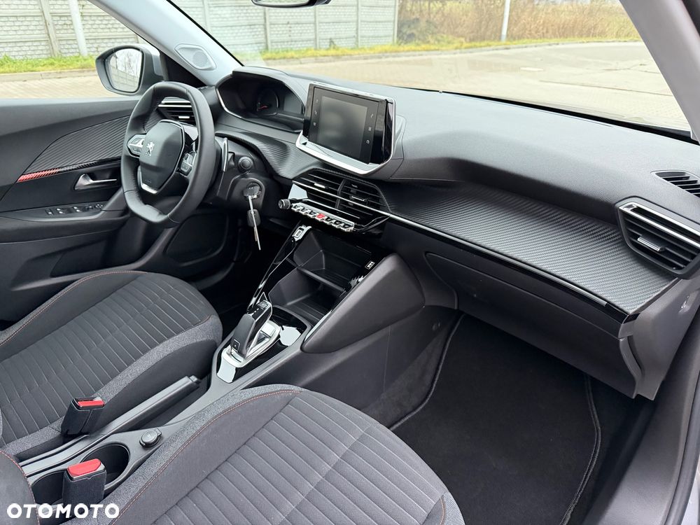 Peugeot 2008 PureTech 130 EAT8 Active Pack - 27