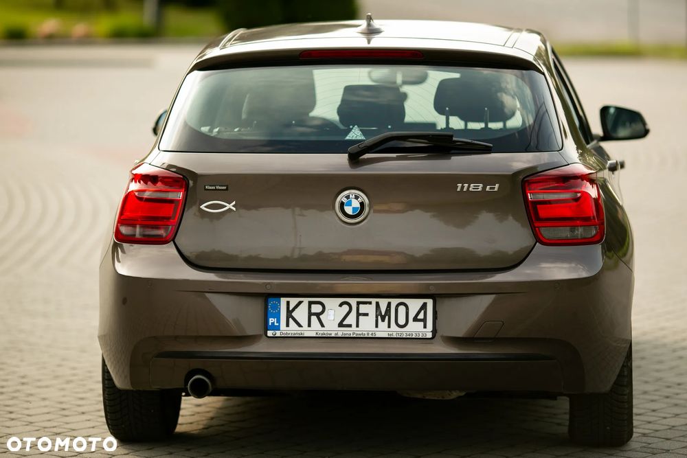 BMW Seria 1 118d - 5