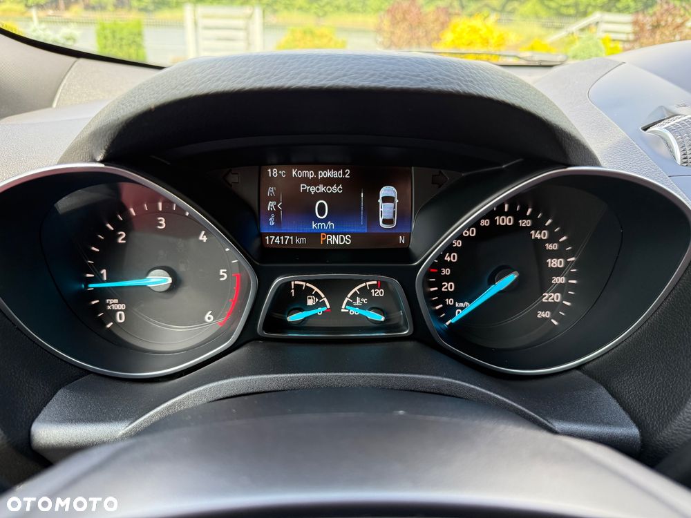 Ford Kuga - 20