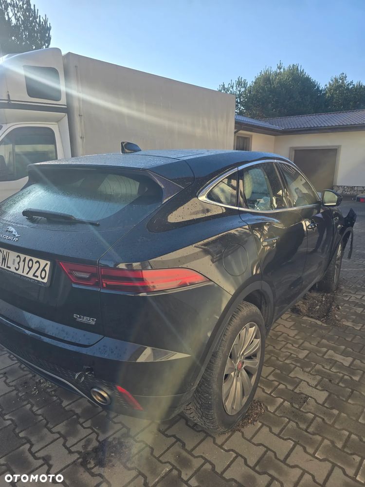 Jaguar E-Pace 2.0 i4D AWD - 8