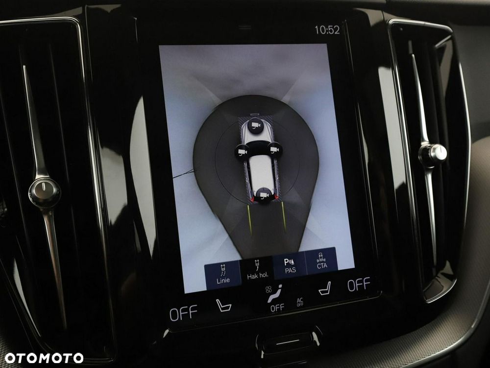 Volvo XC 60 D4 R-Design - 26