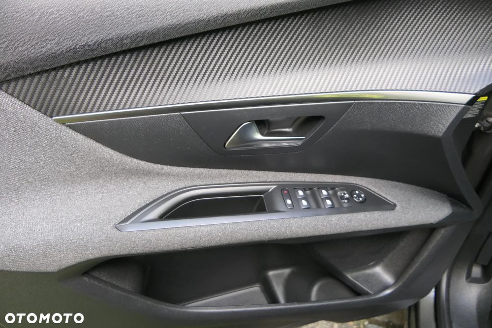 Peugeot 3008 BlueHDi 130 Stop & Start Active Business-Paket - 28