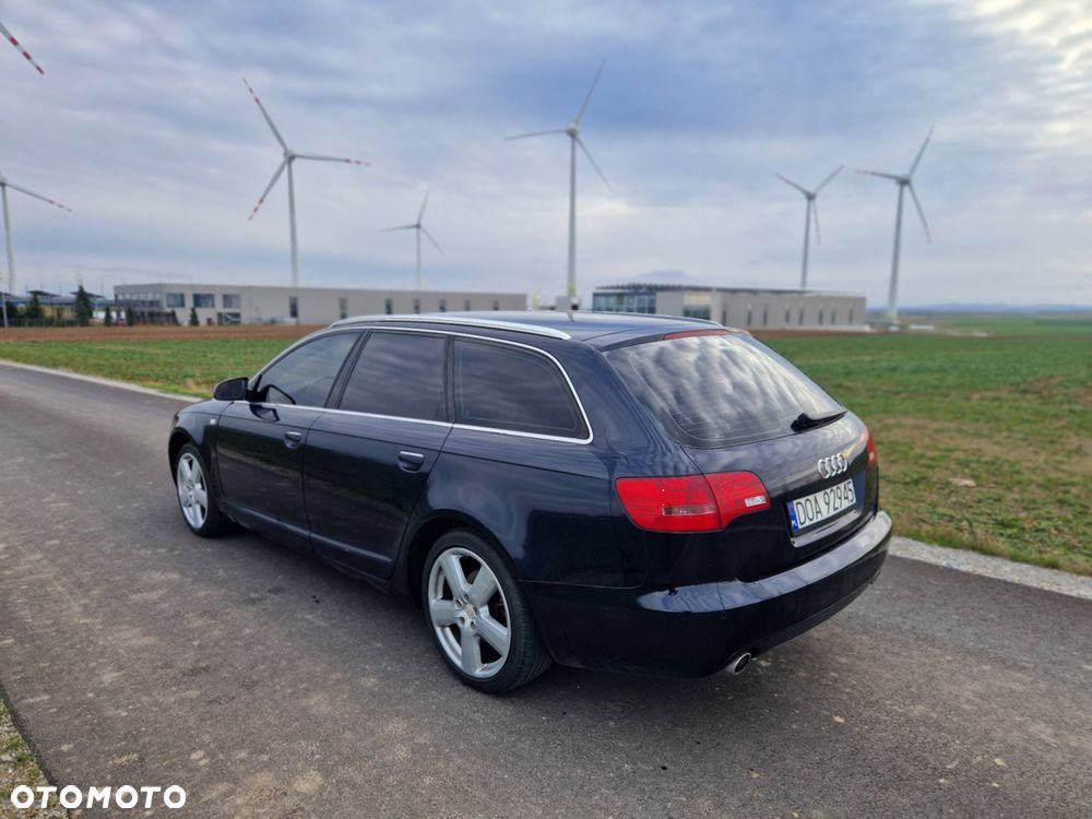 Audi A6 Avant 2.4 Quattro - 14
