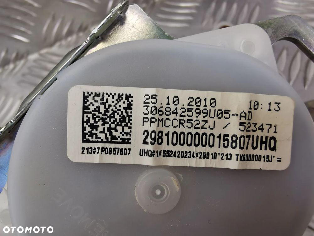 VW TOUAREG 7P 10-18R PAS BEZPIECZENSTWA SRODKOWY TYL BEZOWY JASNY 7P0857807 - 2