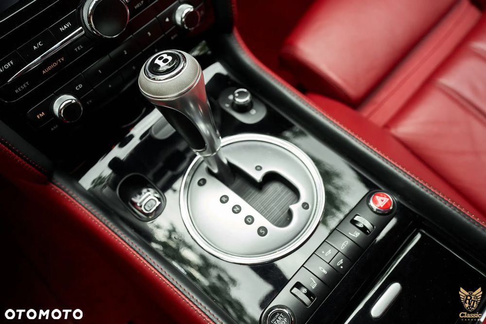 Bentley Continental GT Standard - 31