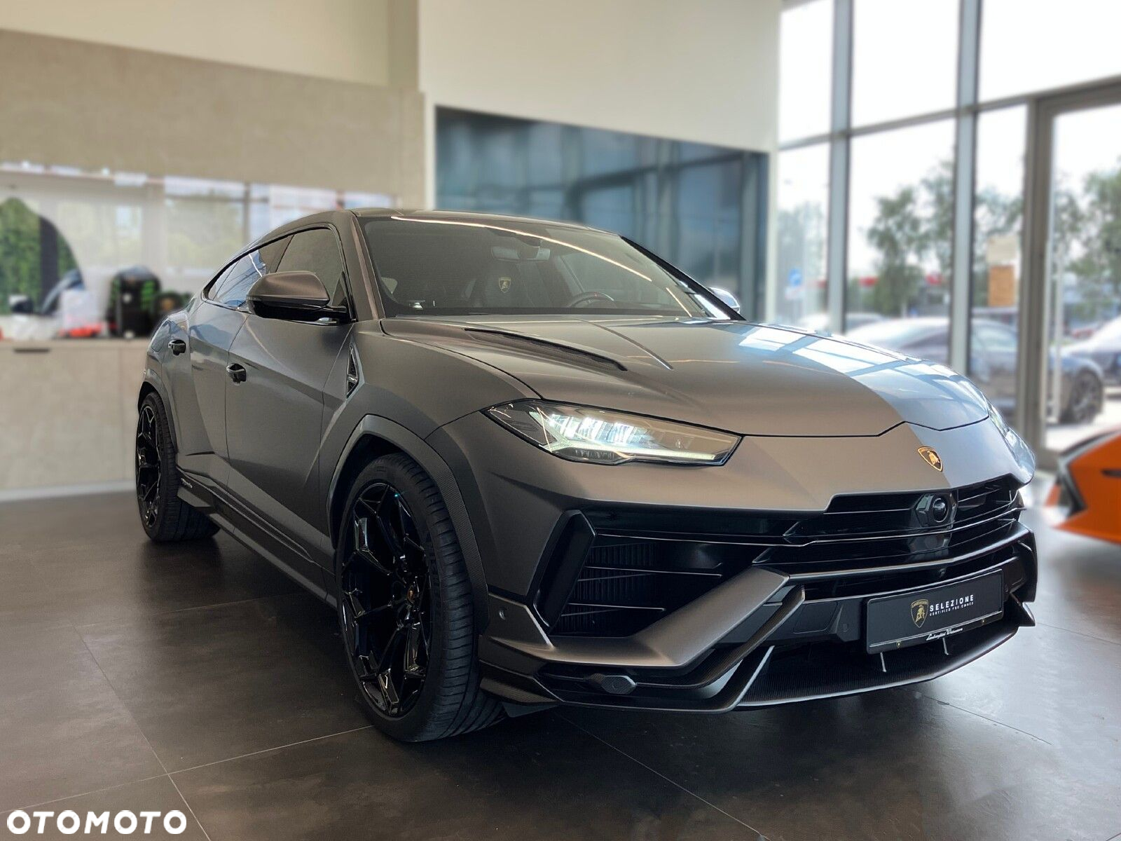 Lamborghini Urus - 2