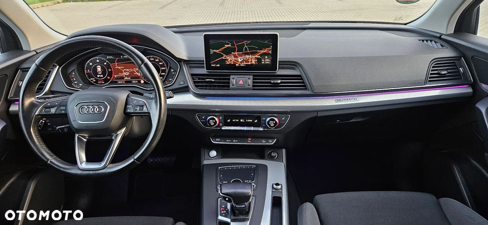 Audi Q5 40 TDI Quattro S tronic design - 8