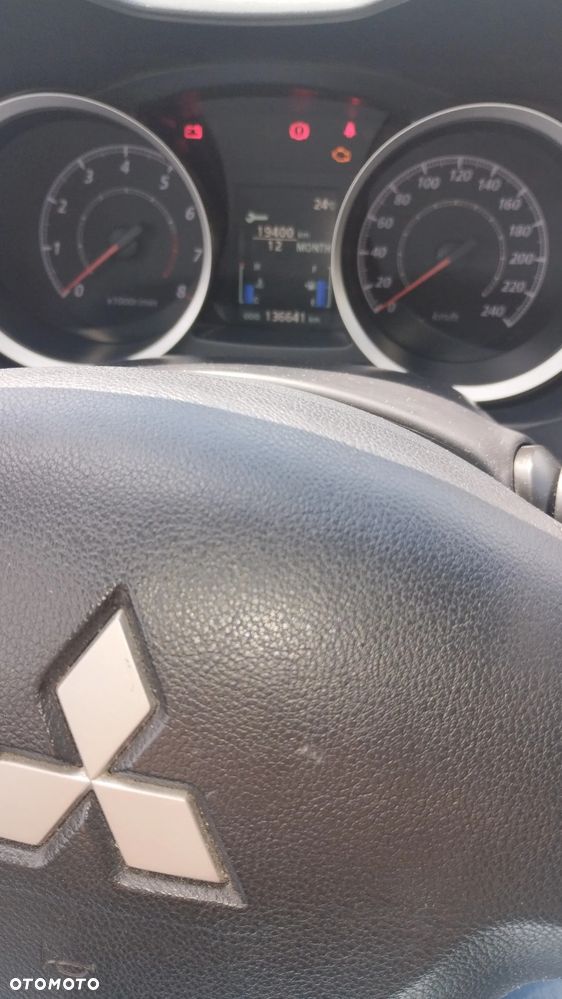 Mitsubishi Lancer - 13
