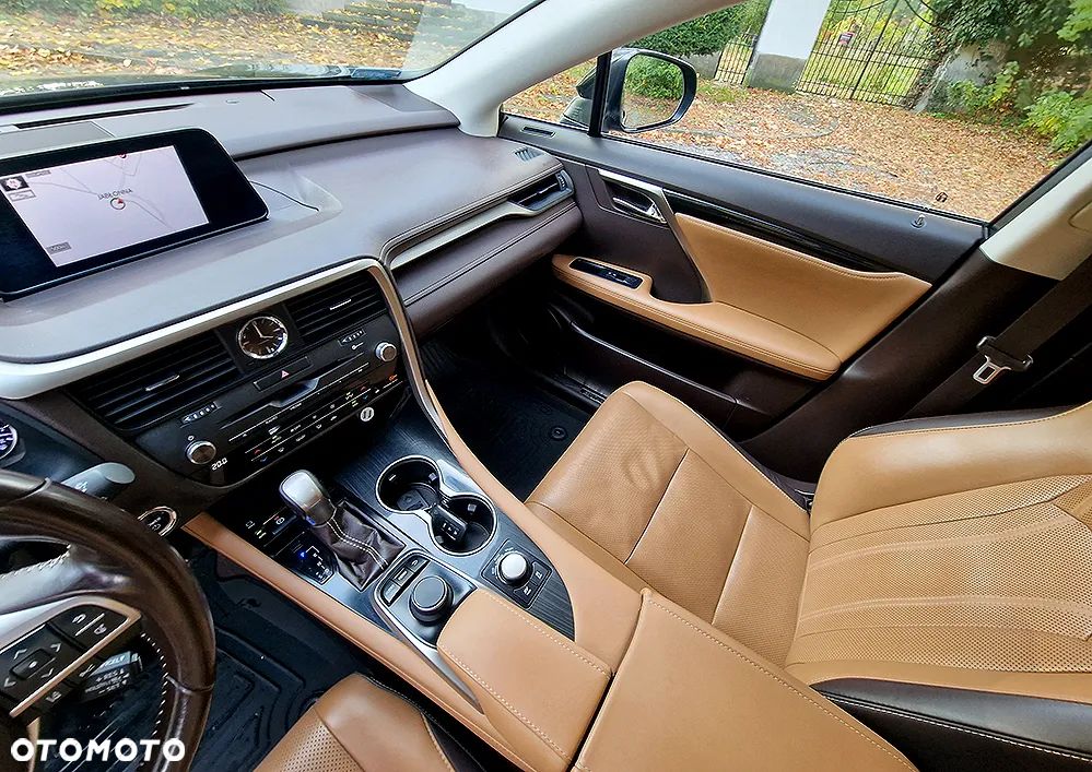 Lexus RX 450h Elite - 10