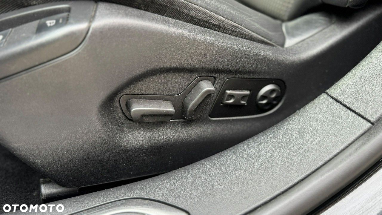 Citroën C5 2.0 HDi Exclusive - 20