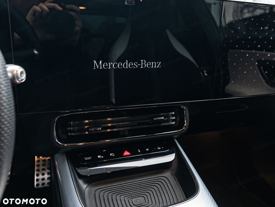 Mercedes-Benz CLA 200 mHEV 8G-DCT - 13