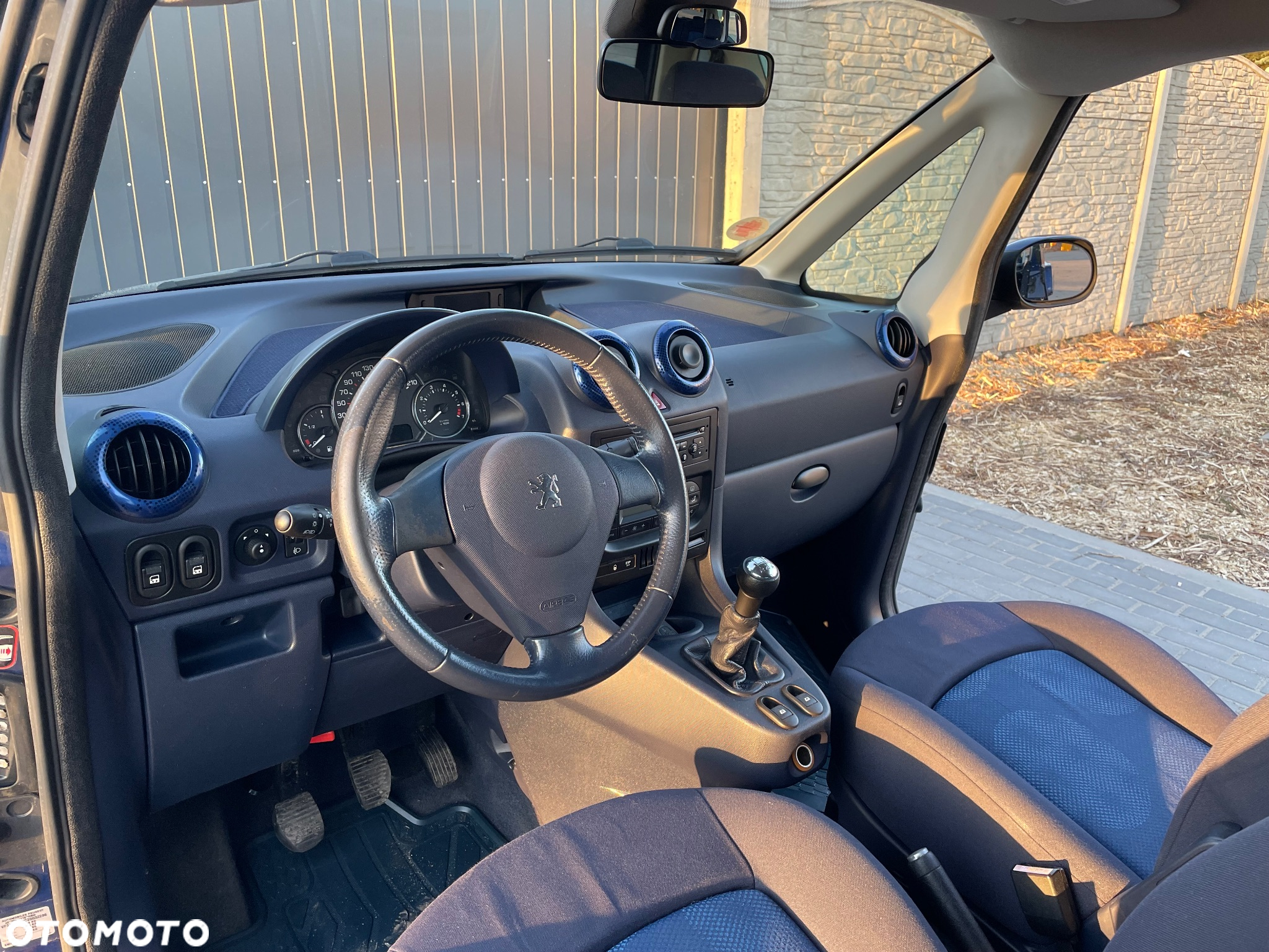 Peugeot 1007 - 14