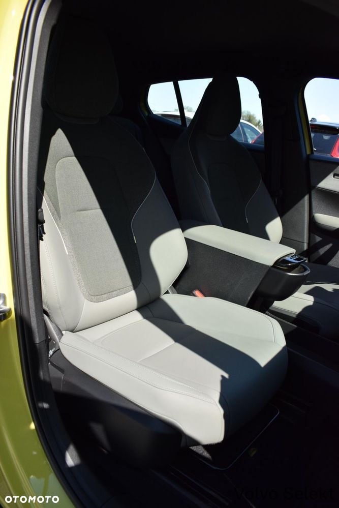 Volvo EX30 - 15