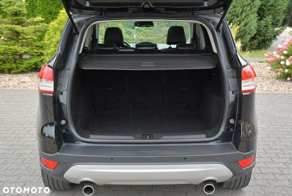 Ford Kuga 1.6 EcoBoost 4WD Titanium - 38