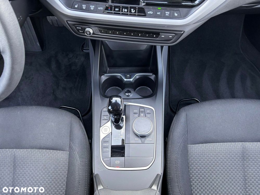 BMW Seria 1 - 29