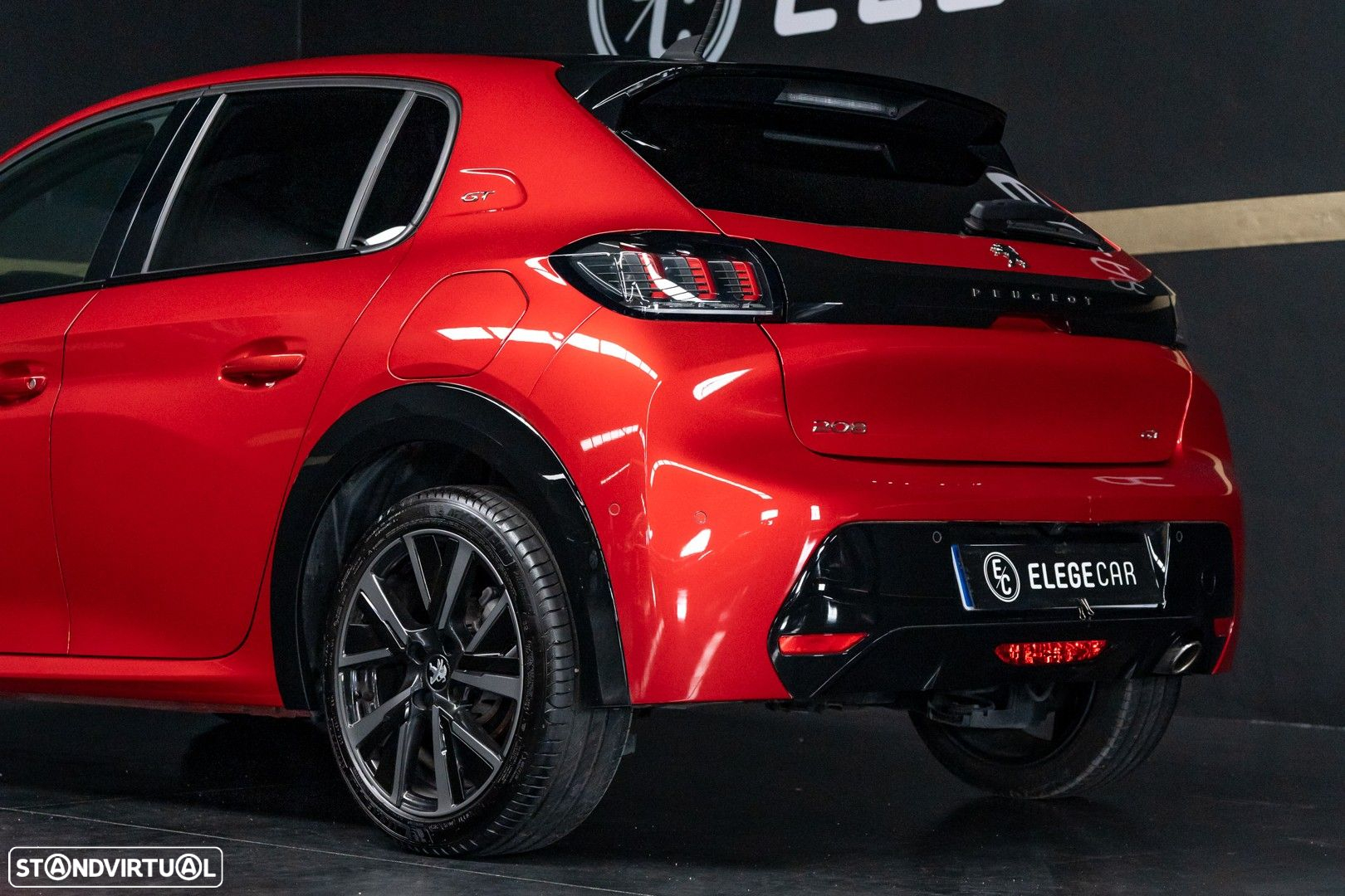 Peugeot 208 1.2 PureTech GT Line - 10